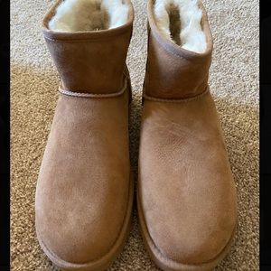 CHESTNUT UGG BOOT MINI